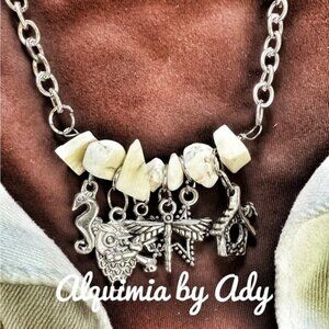 🐚 Western Ranch Spirit | Silver Charm Necklace with White Stones